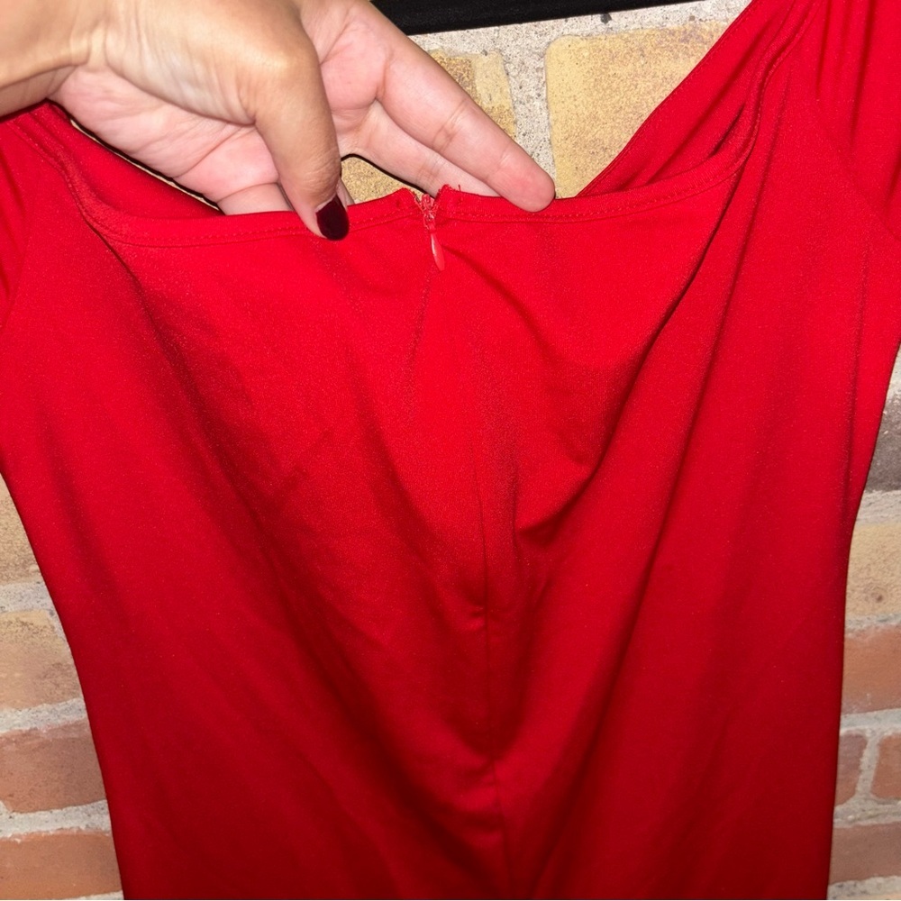 Amazon Brand Elegant Red Christmas Holiday Party Wedding Guest Evening Gown - Picture 3 of 8